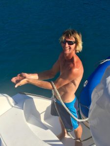 Now I display the beautiful blonde hair of Skipper Chris.